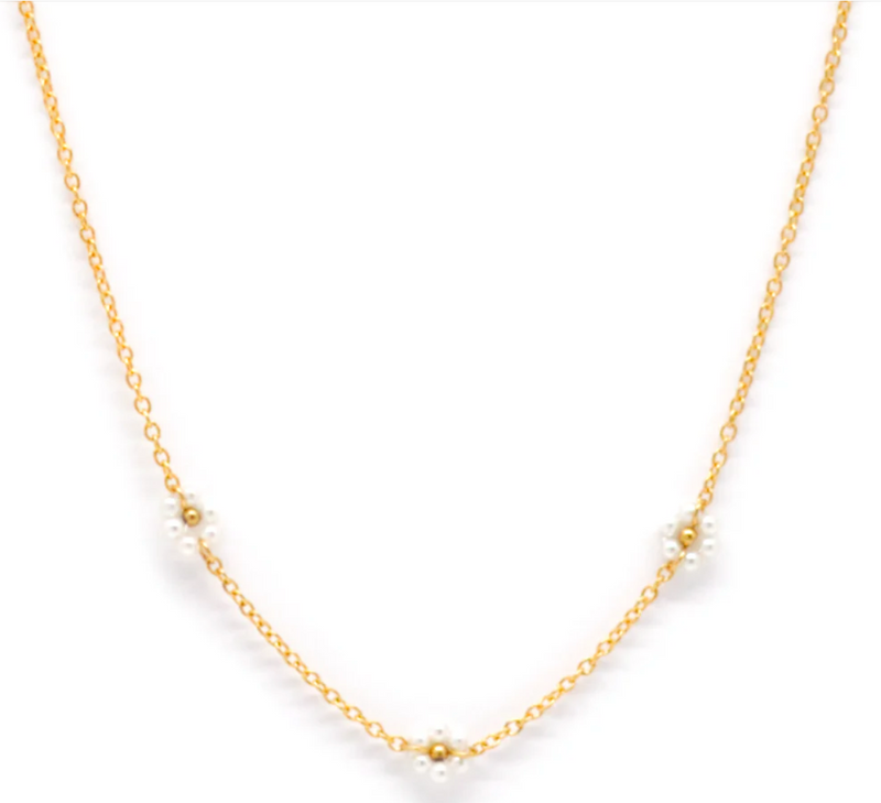 Pearl Daisy Necklace