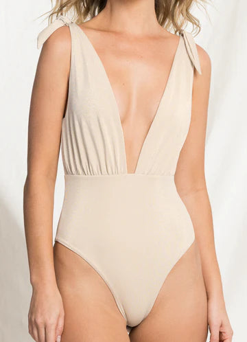 Nacar Faena Plunge One Piece