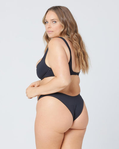 Tori Top