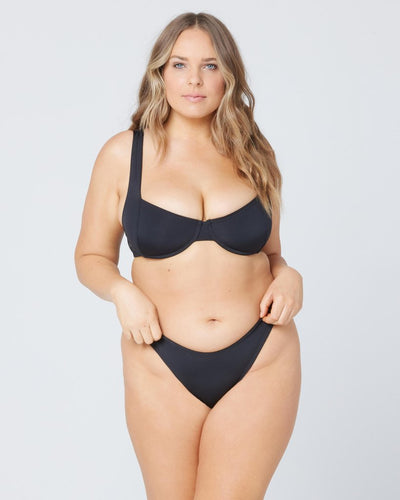 Tori Top